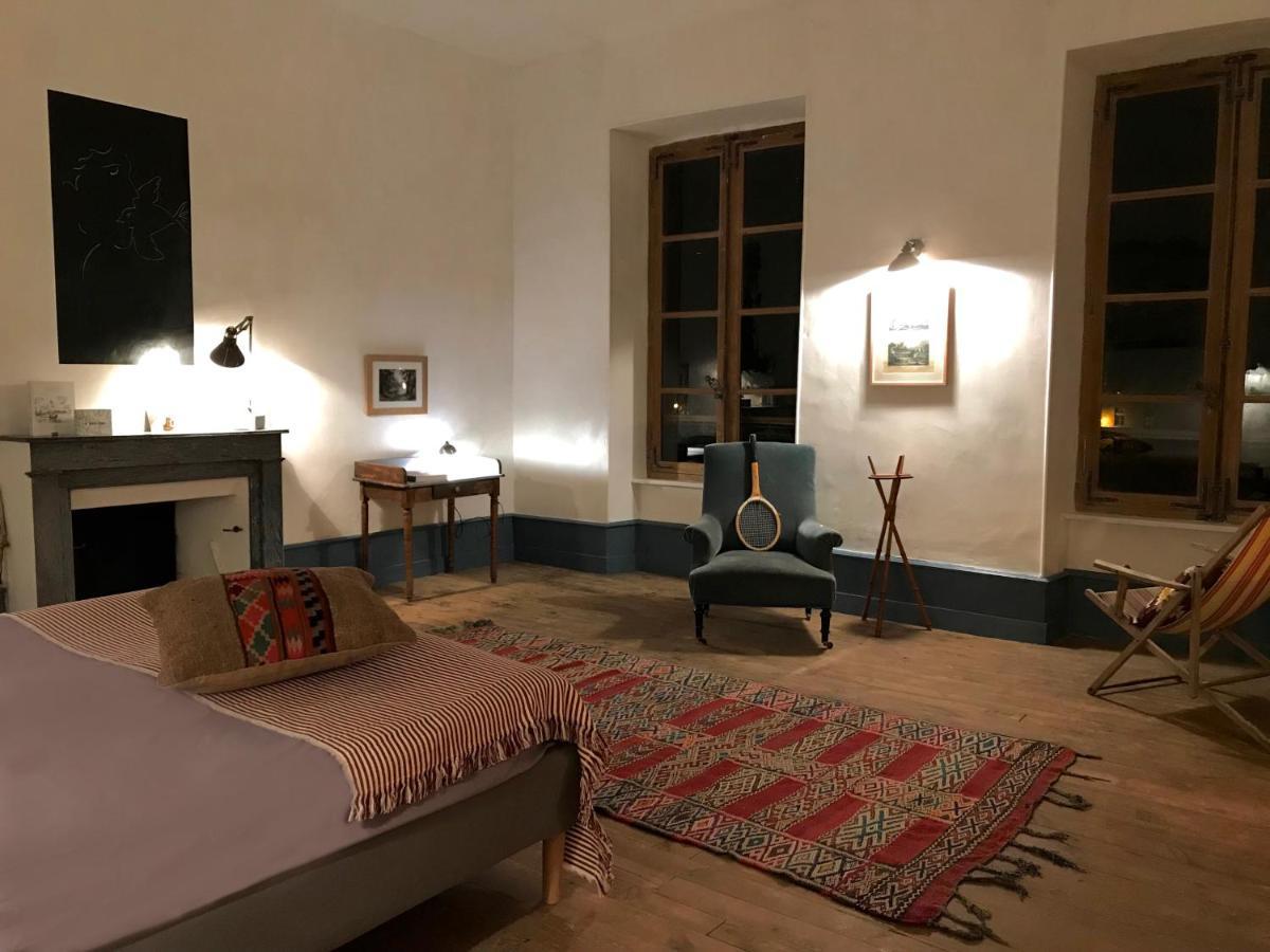 Maison Cha-Ri-Va-Ri Lavoute-Chilhac Екстер'єр фото
